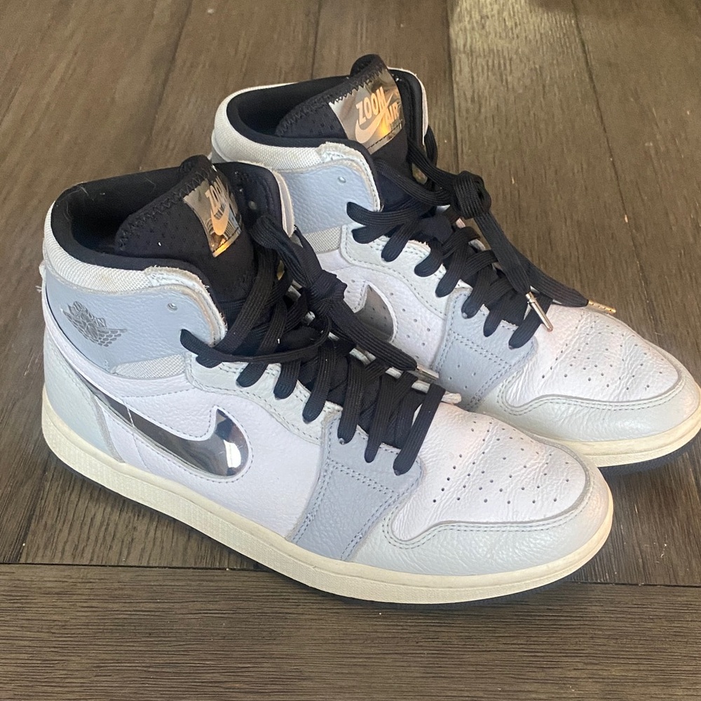 Jordan 1 High Zoom Air CMFT 2. Chicago woman’s collective